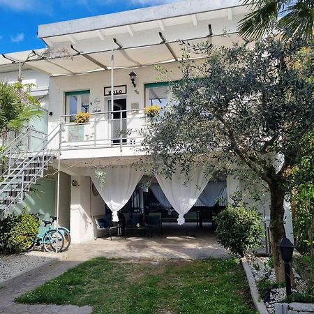 Molo - Residenza Con Accesso Diretto Al Lago Lazise Buitenkant foto